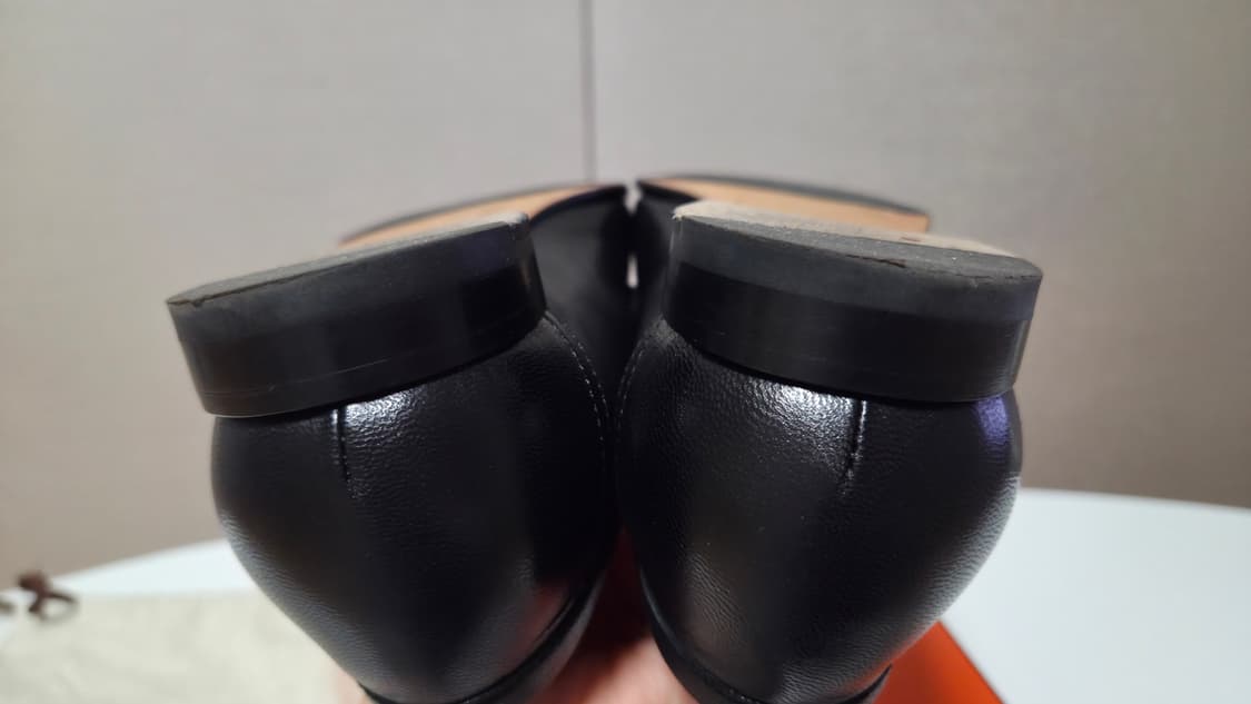 에르메스 파리 로퍼 블랙 은장 38.5 상품이미지8