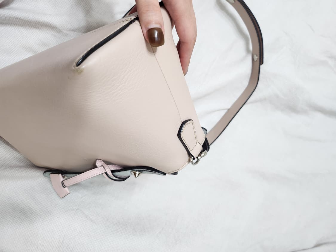 펜디 바이더웨이 상품이미지4