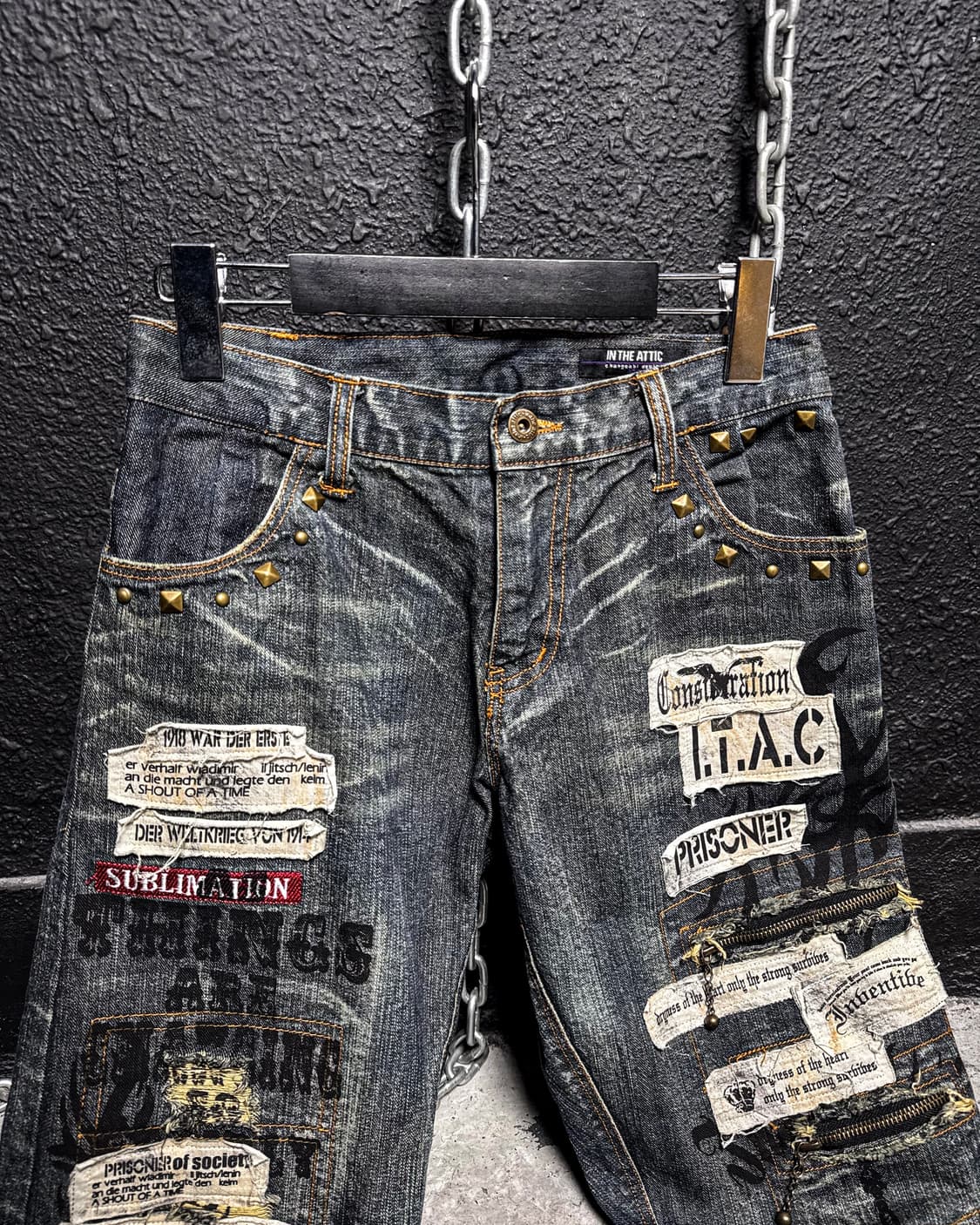 IN THE ATTIC – Graphic Stud Bootcut Deni 상품이미지7