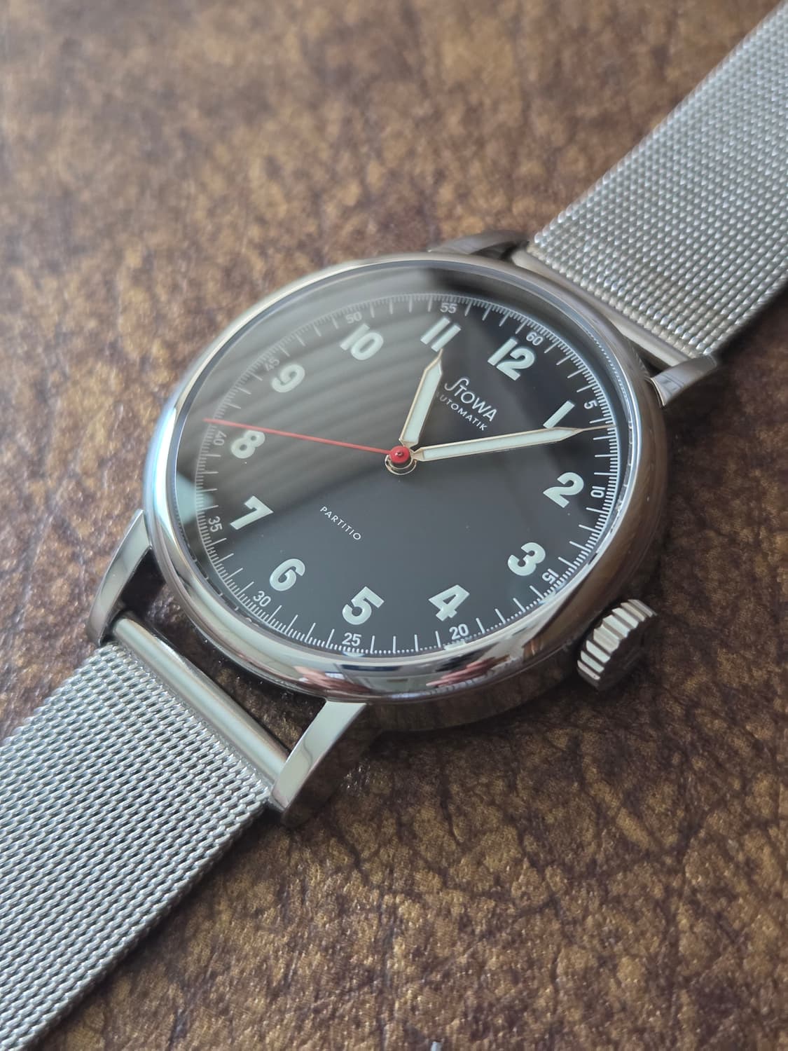 스토바 파티쇼 37mm 레드세컨즈 오토매틱시계 상품이미지4