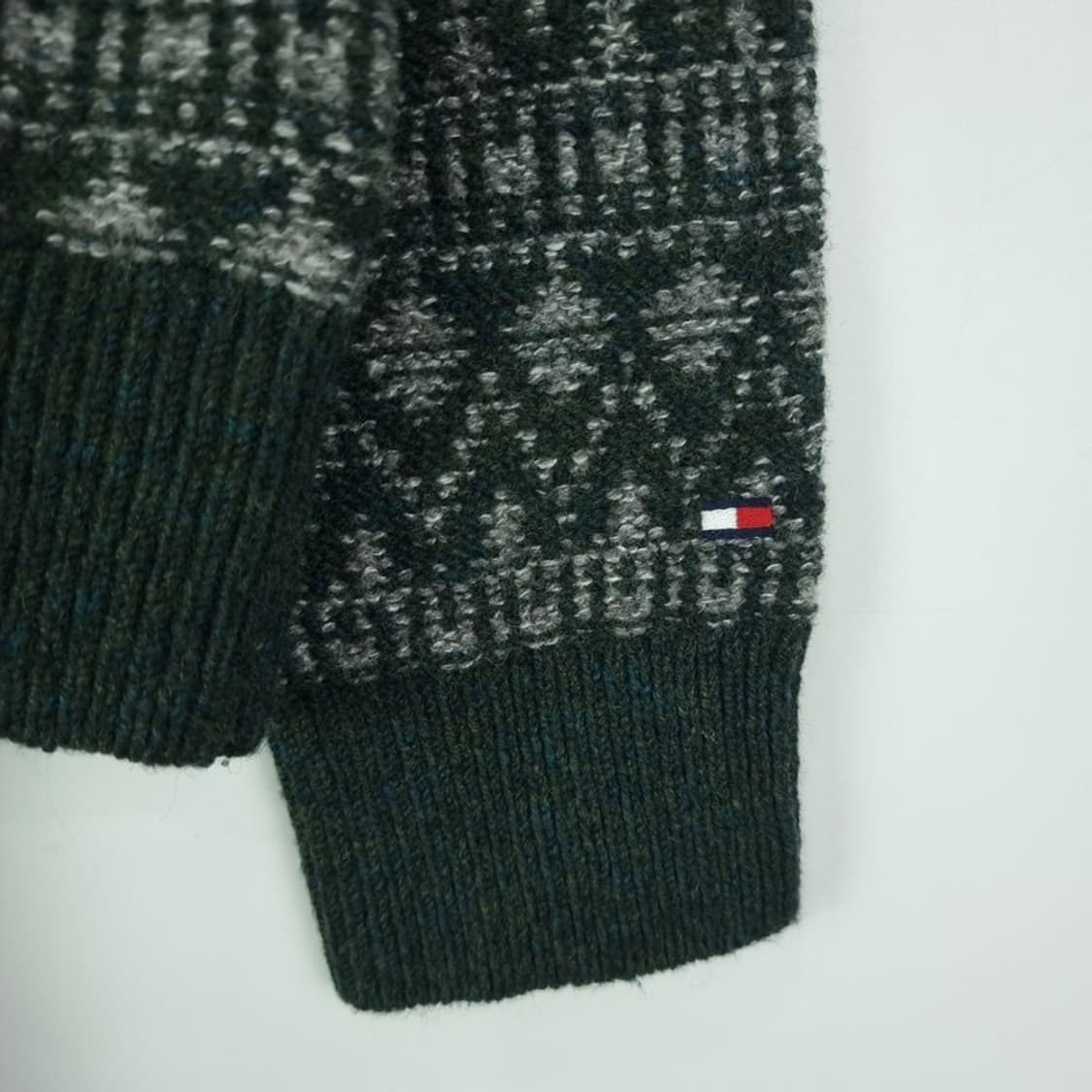 [타미힐피거] 에스닉 빈티지 패턴 니트 M18684 상품이미지6