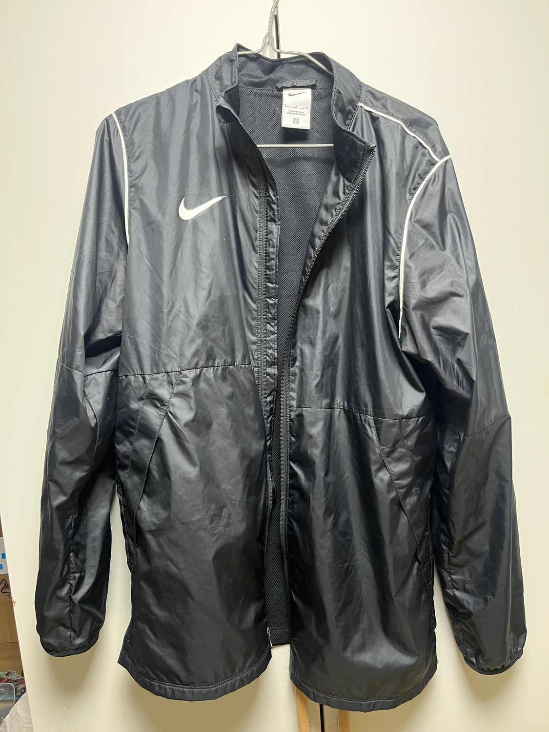 나이키 바람막이 상품이미지1