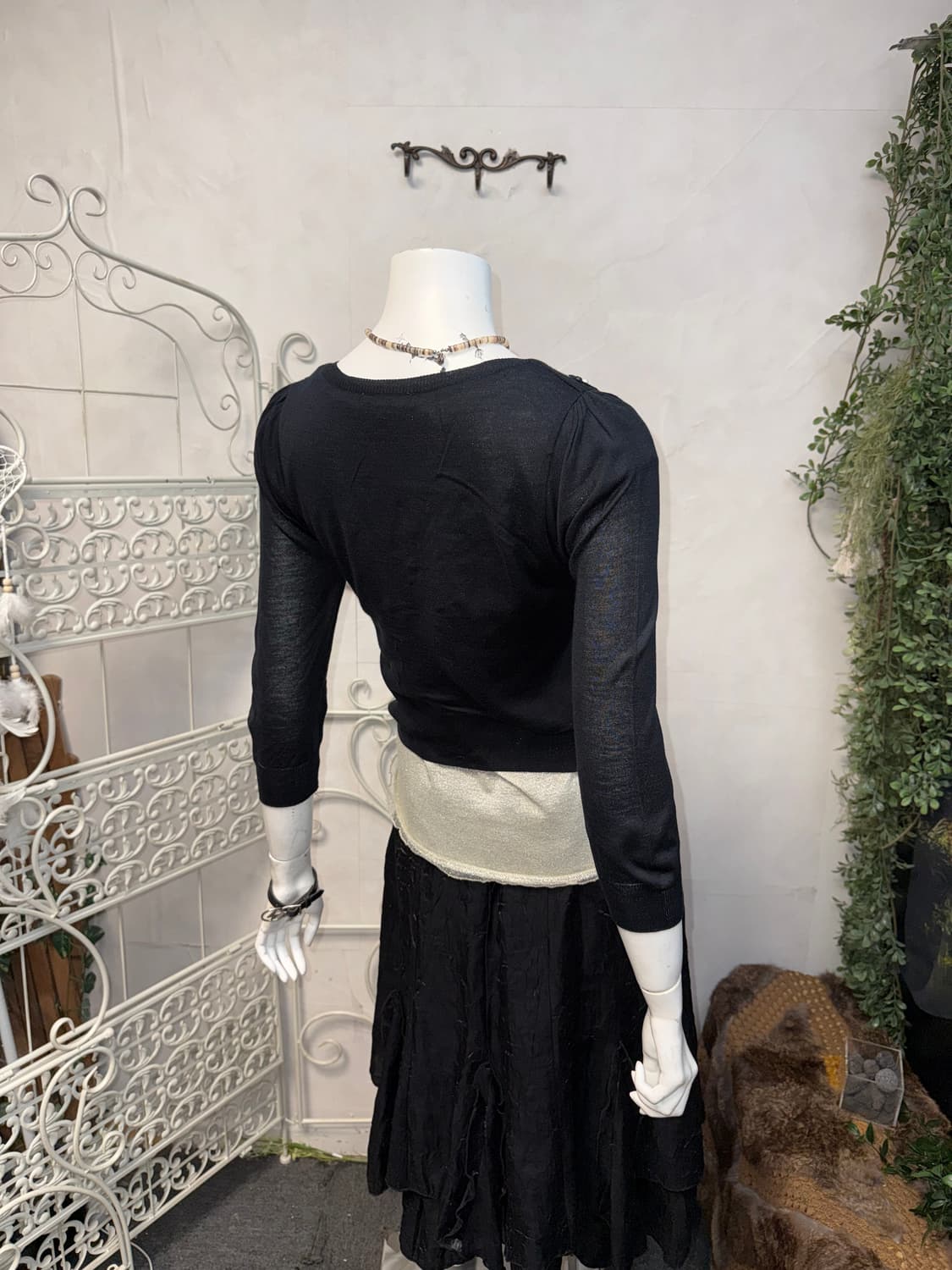 Black ribbon flower pearl half cardigan  상품이미지4