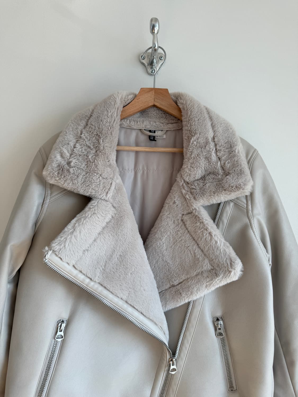 에이치엔엠(H&M) 무스탕 상품이미지2