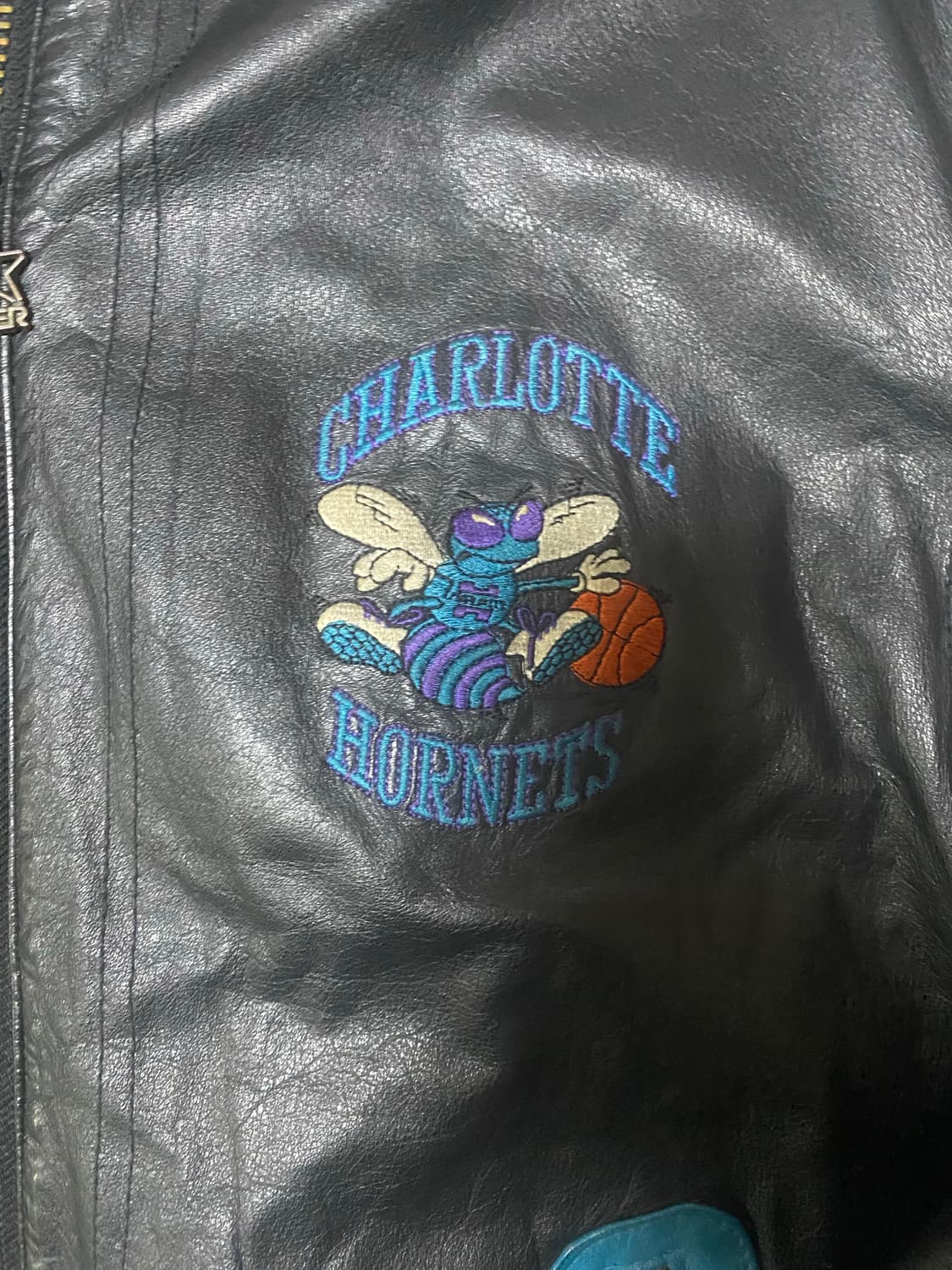 NBA 90s 샬럿 호네츠 스타터 가죽자켓 상품이미지2