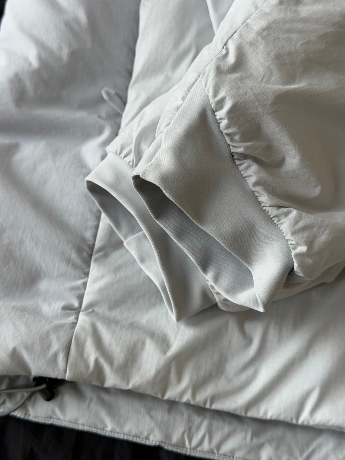 아크테릭스 아톰SV 후디 솔리튜드 L 상품이미지4