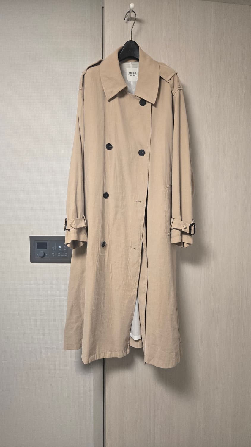 톰보이 베이지 스트랩 트렌치코트 상품이미지3