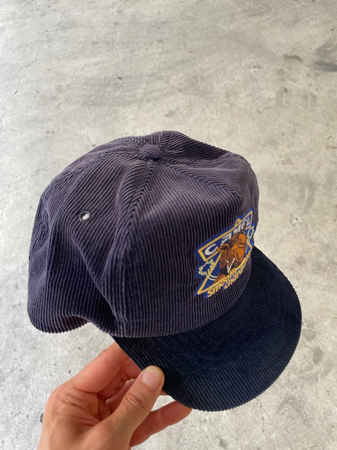 90s Camel Faded Corduroy Trucker Cap 상품이미지3