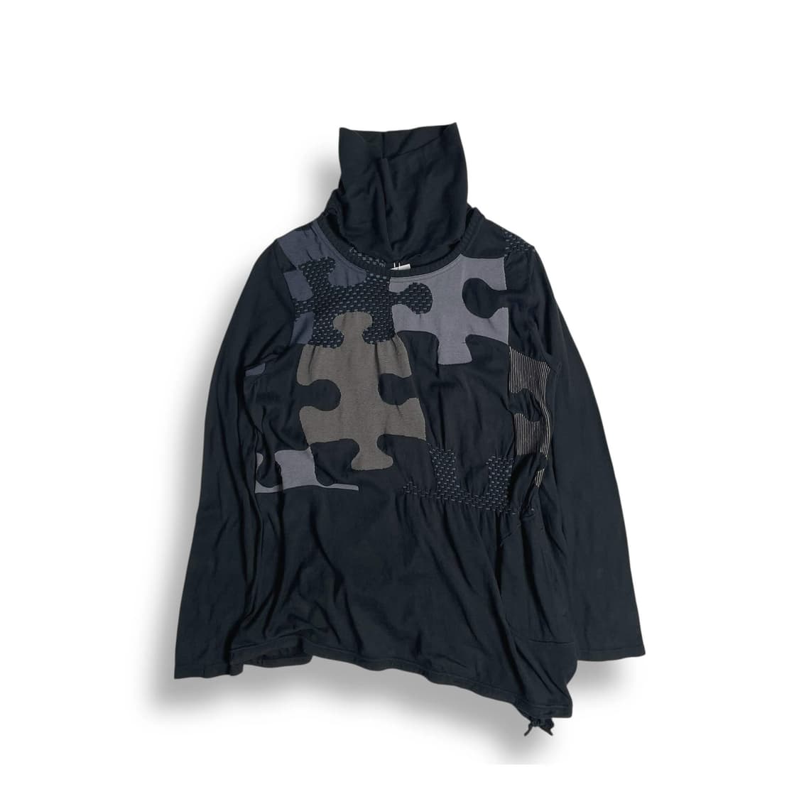 i+mu 퍼즐 패턴 홀 터틀넥 롱슬리브 상품이미지1