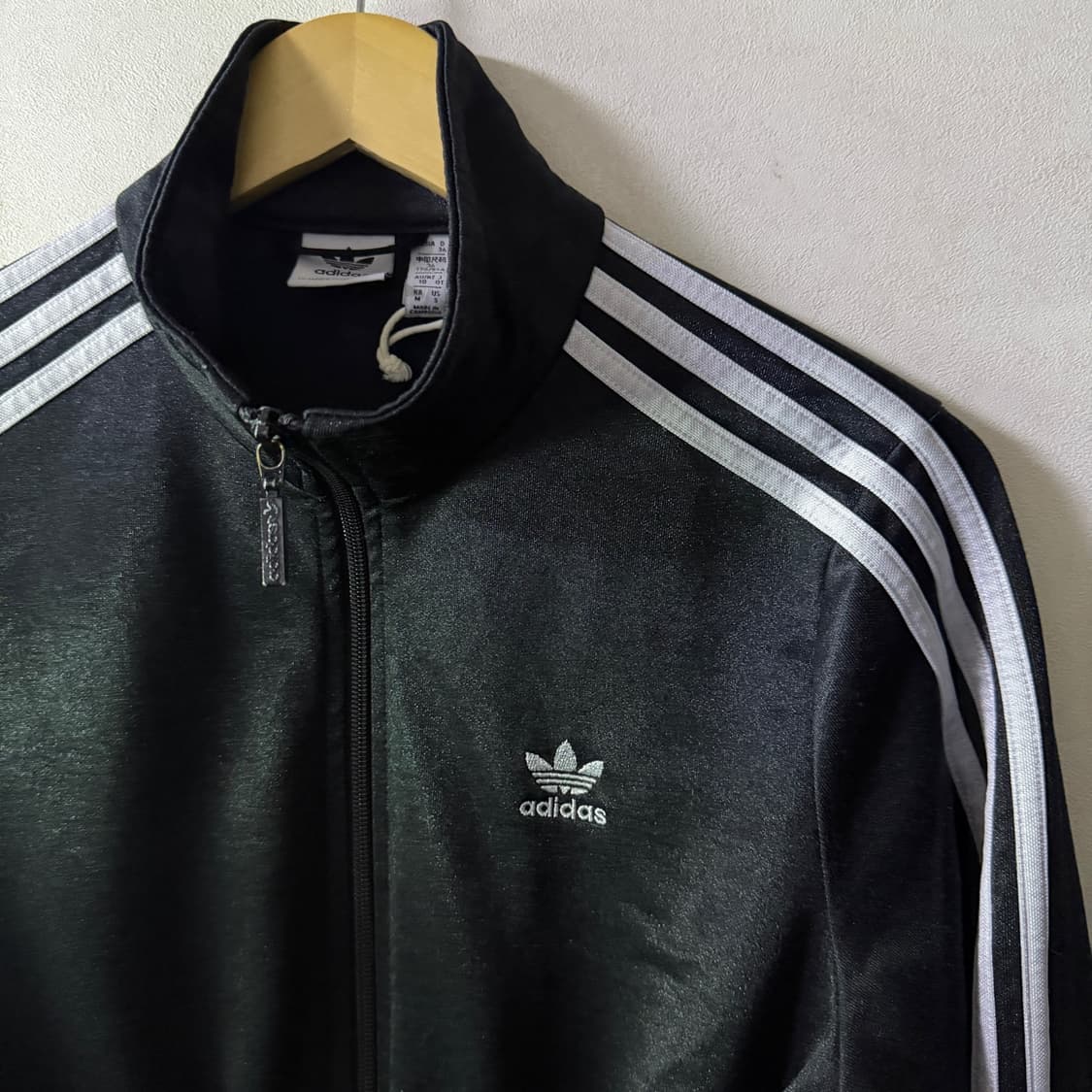 아디다스 슈퍼스타 삼선 크롭 트랙탑 M (여성 55 정도) 상품이미지3