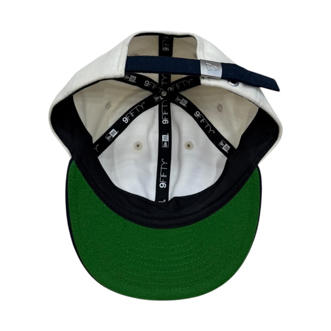 뉴에라 빈티지 쿠퍼스타운 멜튼 울 뉴욕양키스 NY 스냅백 모자 크림네이비 상품이미지3