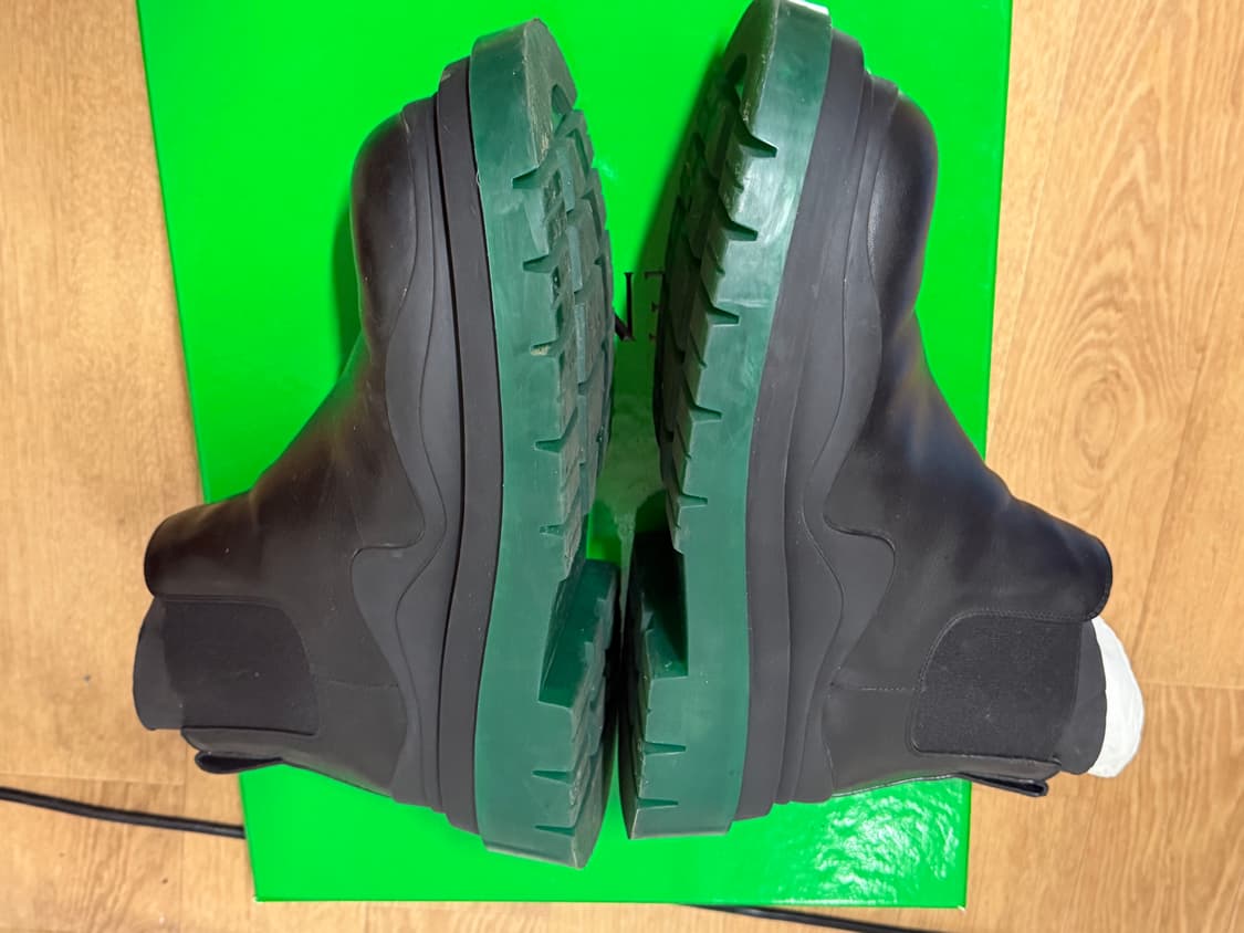 [40.5]보테가 베네타 타이어부츠 그린솔 상품이미지2