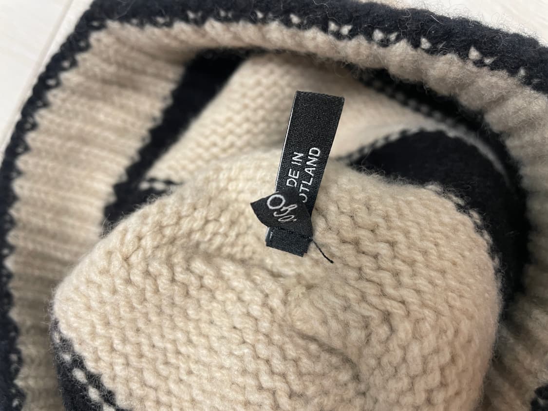 jogordon 조고든 폼폼 비니(블랙/틸블루) 상품이미지3