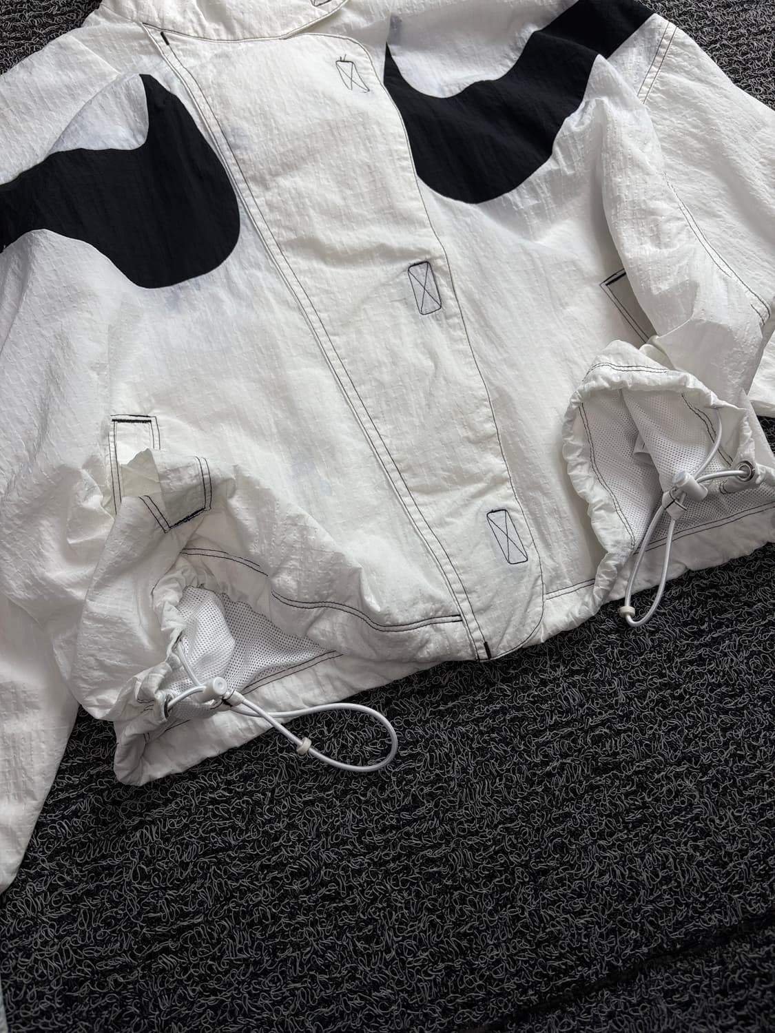 나이키 우먼스 더블 빅스우시 나일론 박시핏 크롭 바람막이 1462 상품이미지6