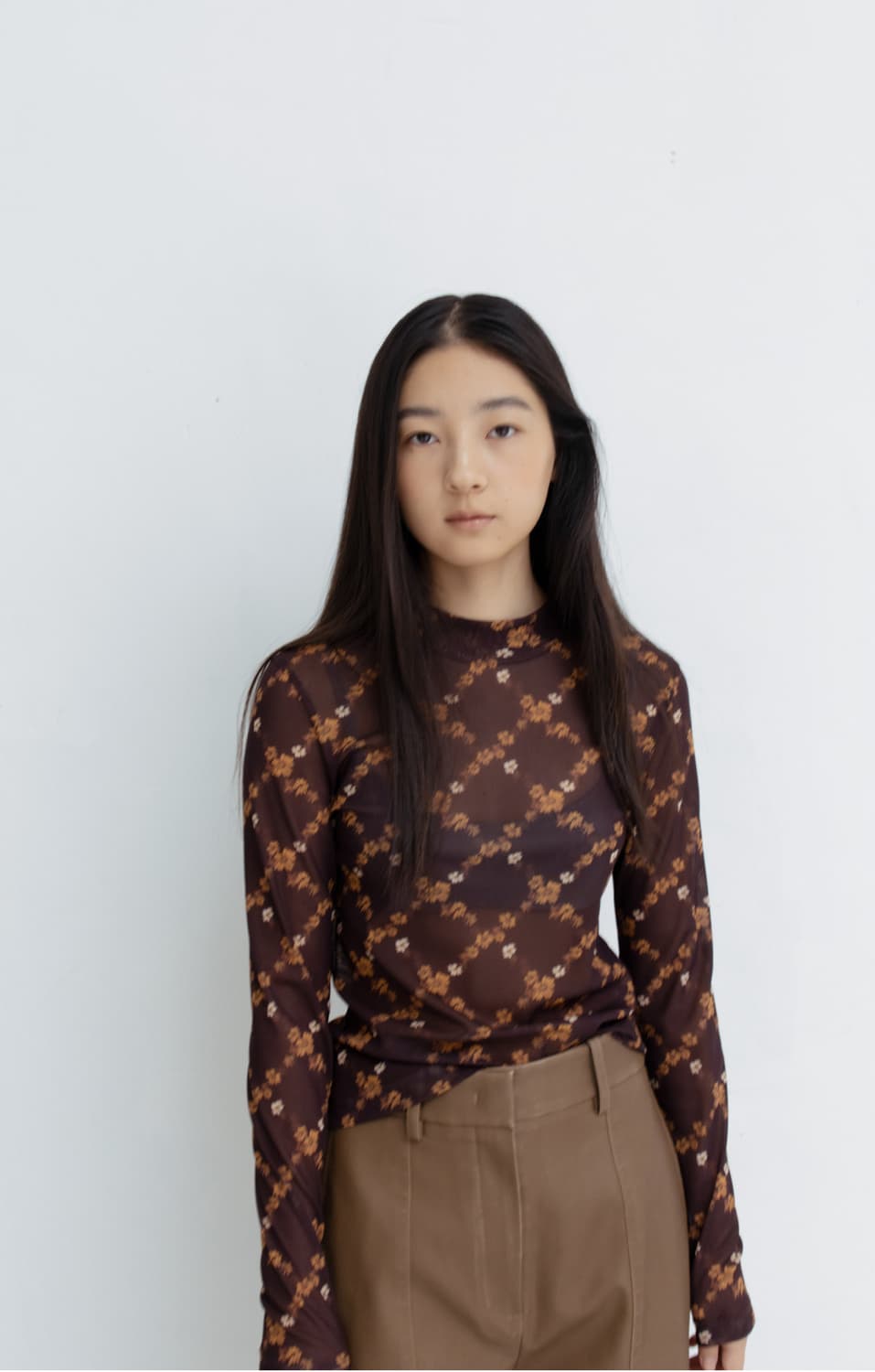 Rrace flower mesh t-shirt 레이스 플라워 메쉬 티서츠 상품이미지2