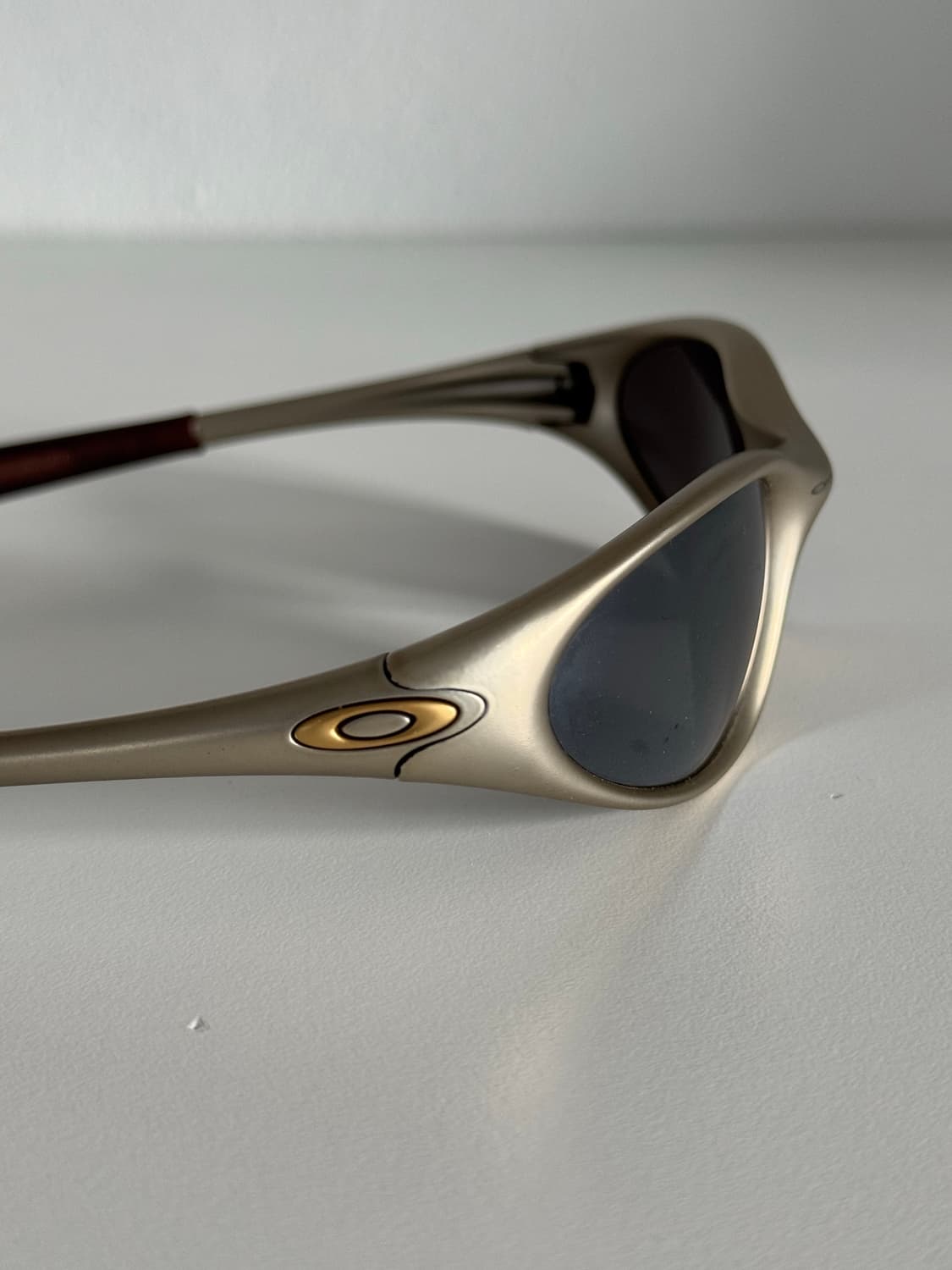 Oakley Minute 1.0 (1999) gold iridium 상품이미지4