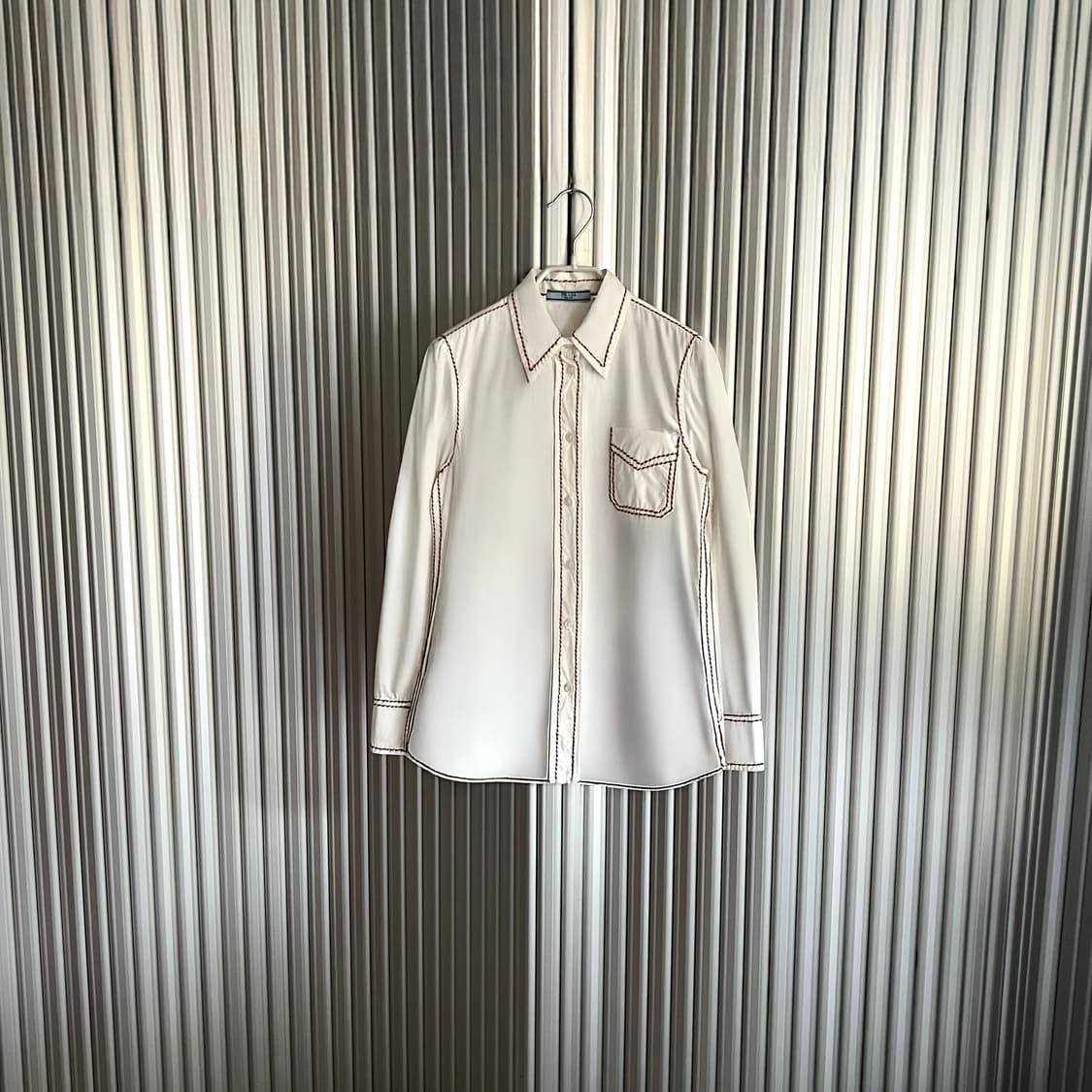 Prada shirt 상품이미지1