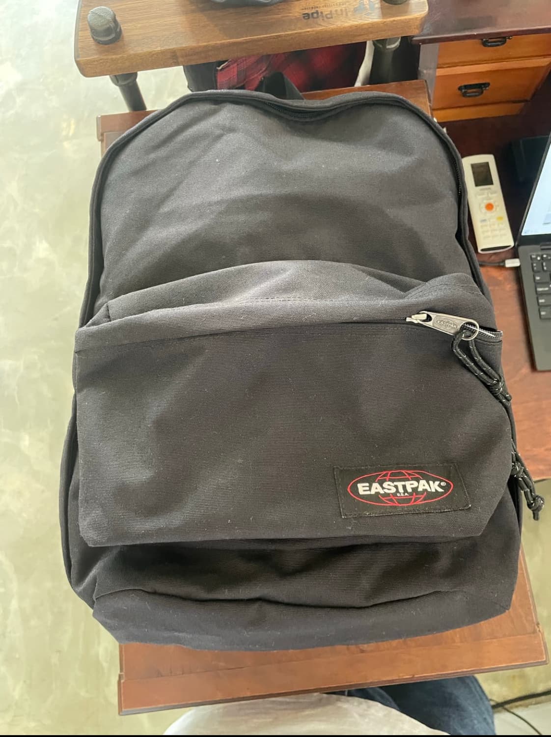 이스트팩 백팩 블랙 상품이미지1