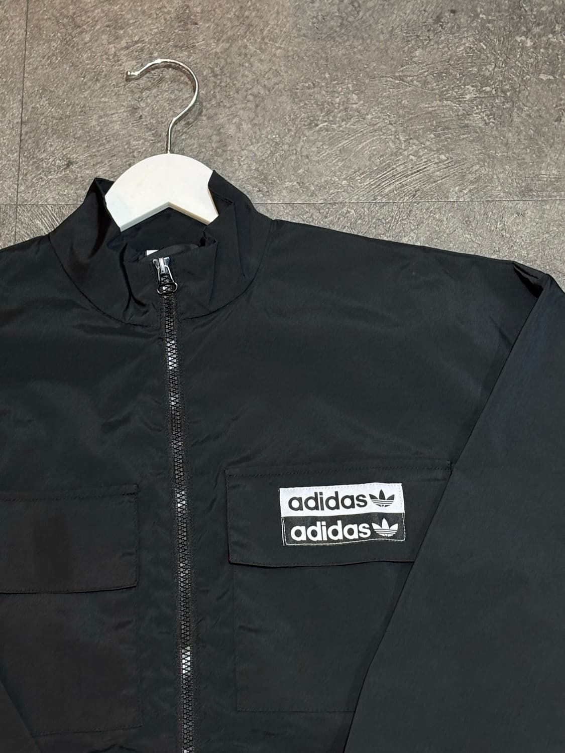 아디다스 여성 크롭 집업 자켓  상품이미지4