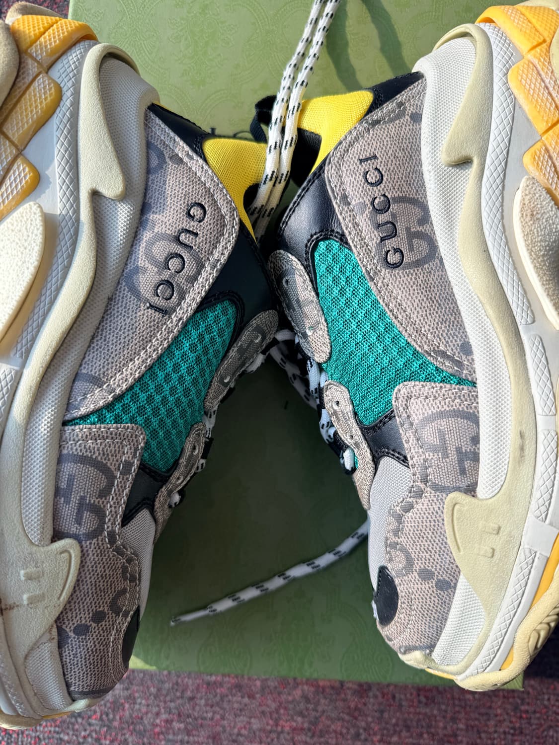 발렌시아가 x 구찌 해커프로젝트 41사이즈 상품이미지3