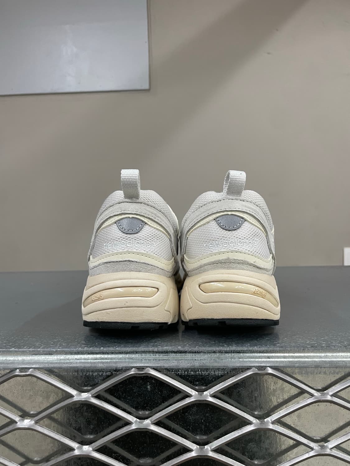 뉴발란스 878 라이트 그레이 235 상품이미지3