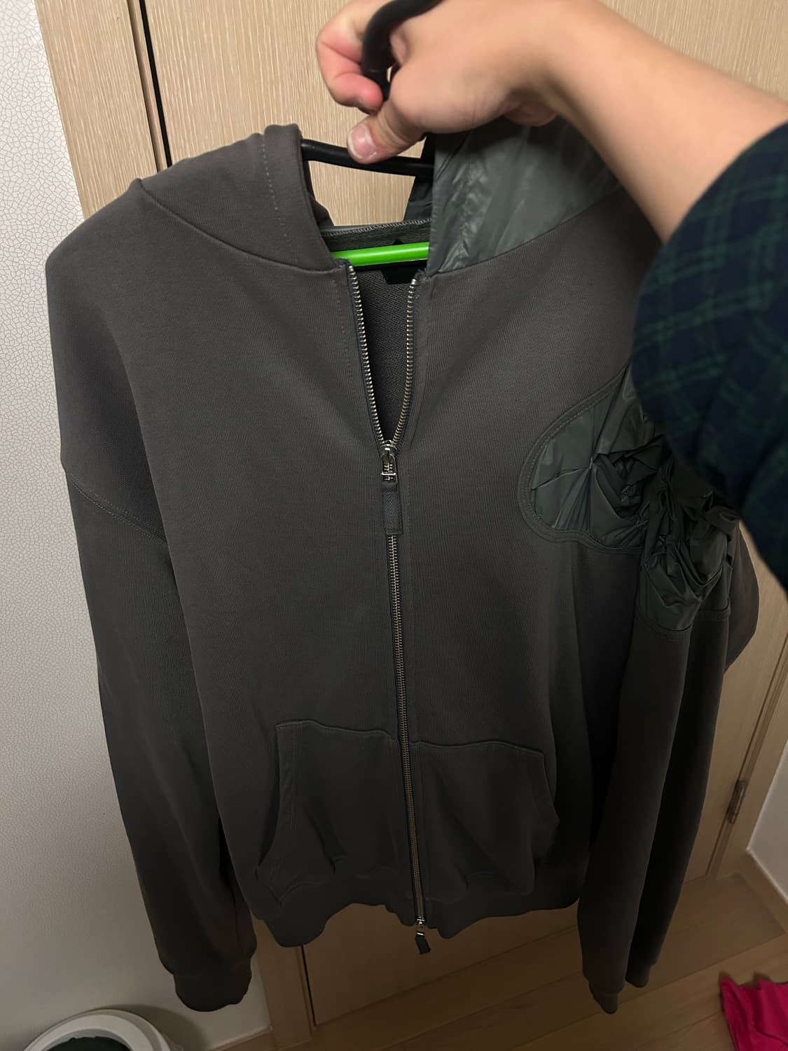 강정석 후드집업 상품이미지3