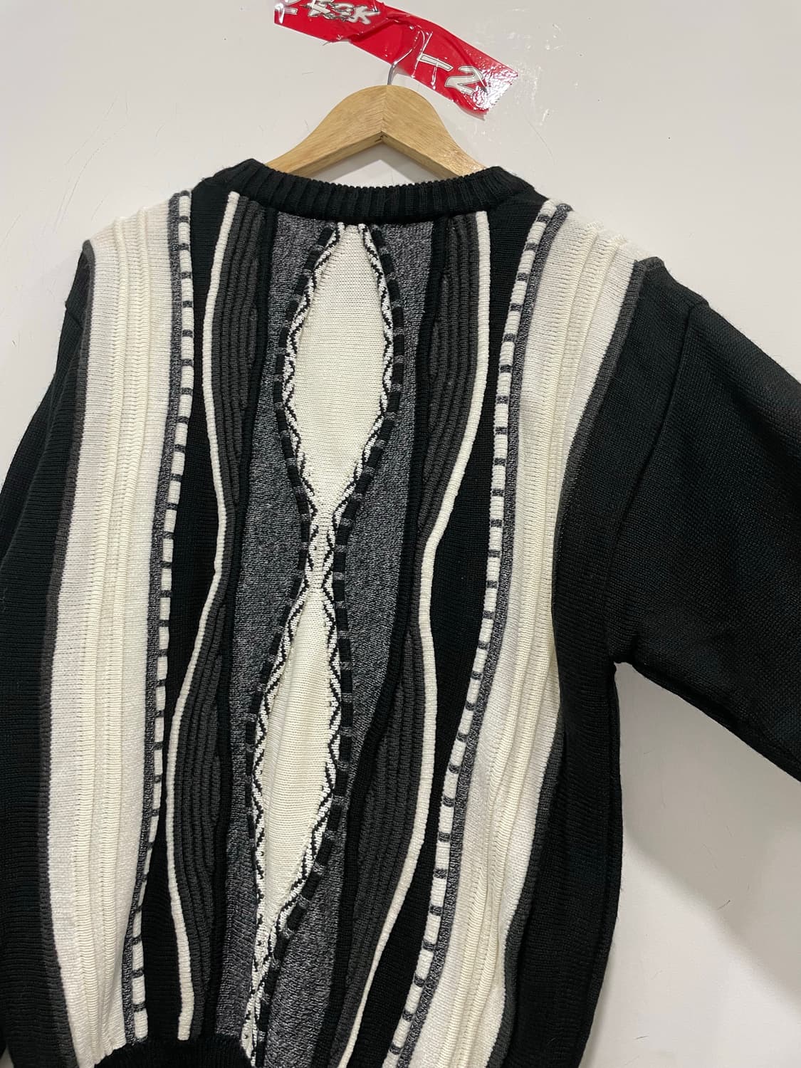 (빈티지) Giorgio Ferrari 케이블 니트 상품이미지7