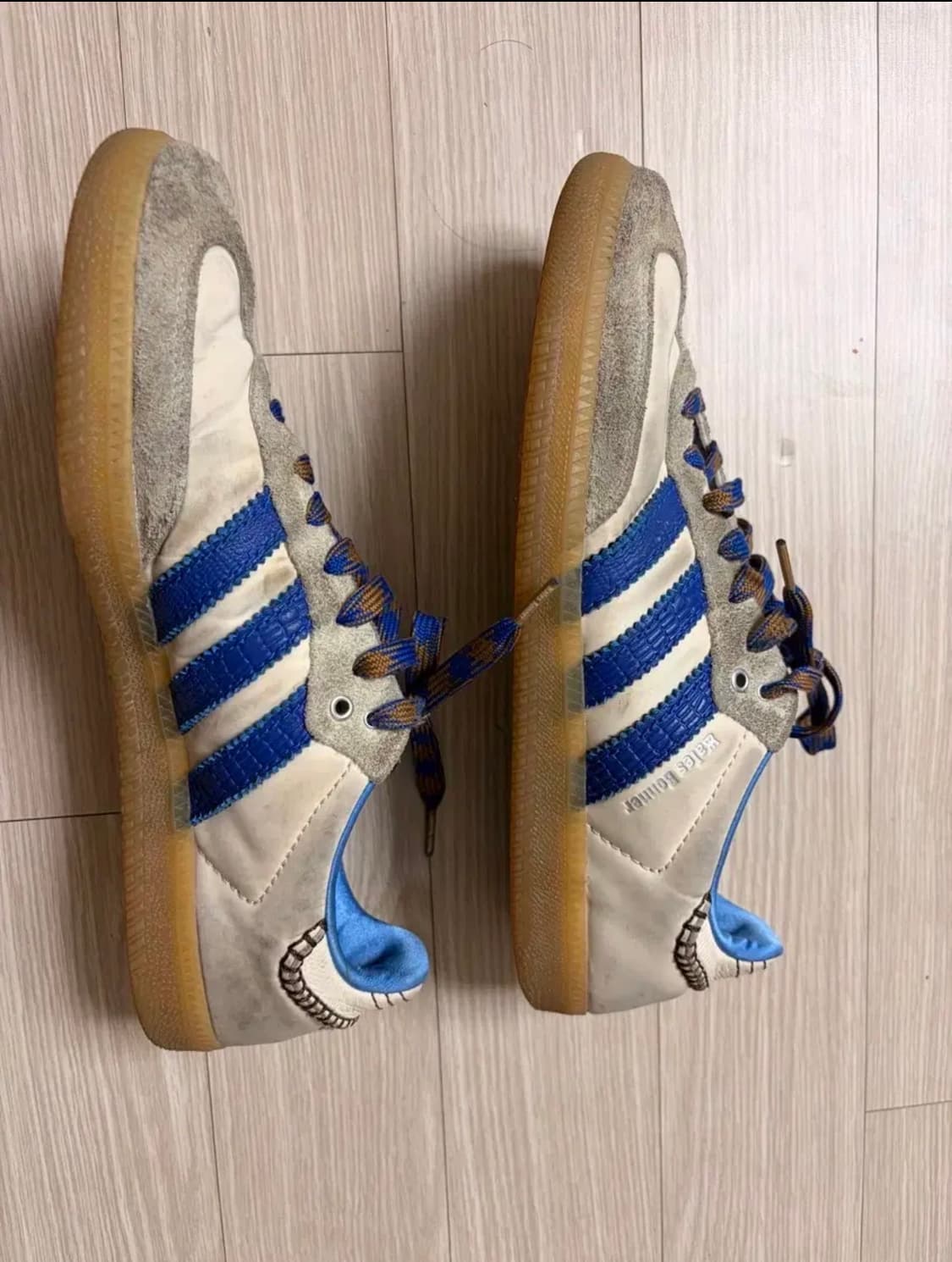 아디다스 x 웨일스 보너 삼바 원더 클레이 로얄 블루(270) 상품이미지3