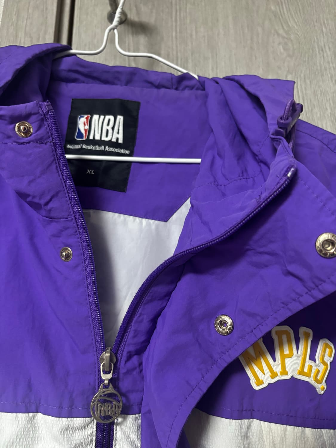 NBA 로스엔젤레스 레이커스 빅로고 유니폼 자켓 XL 상품이미지2