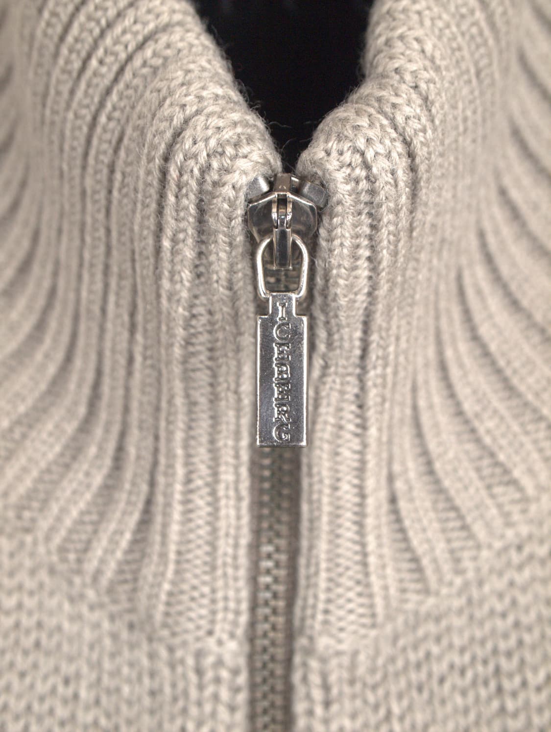 Leather Patch 2 Way Zip-up Knit 상품이미지10