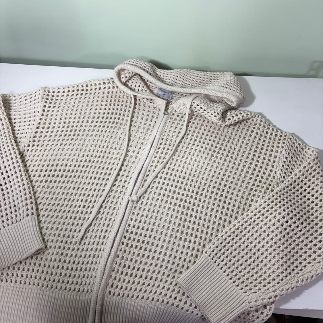 OS 위켄드서울 루즈오버핏 크림색 시스루 후드니트집업 상품이미지2