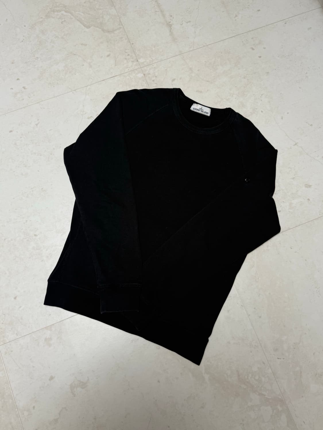 스톤아일랜드 맨투맨 상품이미지1