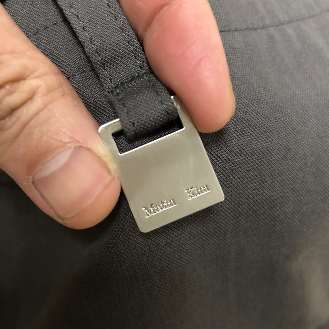 (우먼스 S) 마뗑 킴 MATIN KIM 어텀 카고 팬츠 인 차콜 상품이미지3