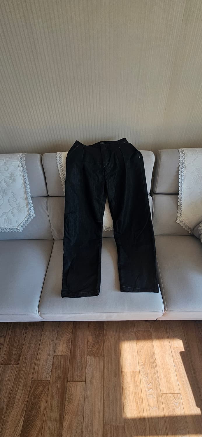 비슬로우 와이드핏 투턱 린넨 데님 팬츠 퓨어 블랙30 상품이미지2