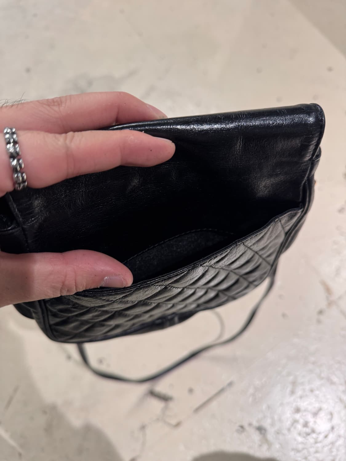 Moschino 모스키노 퀼팅 가죽 크로스백  상품이미지7