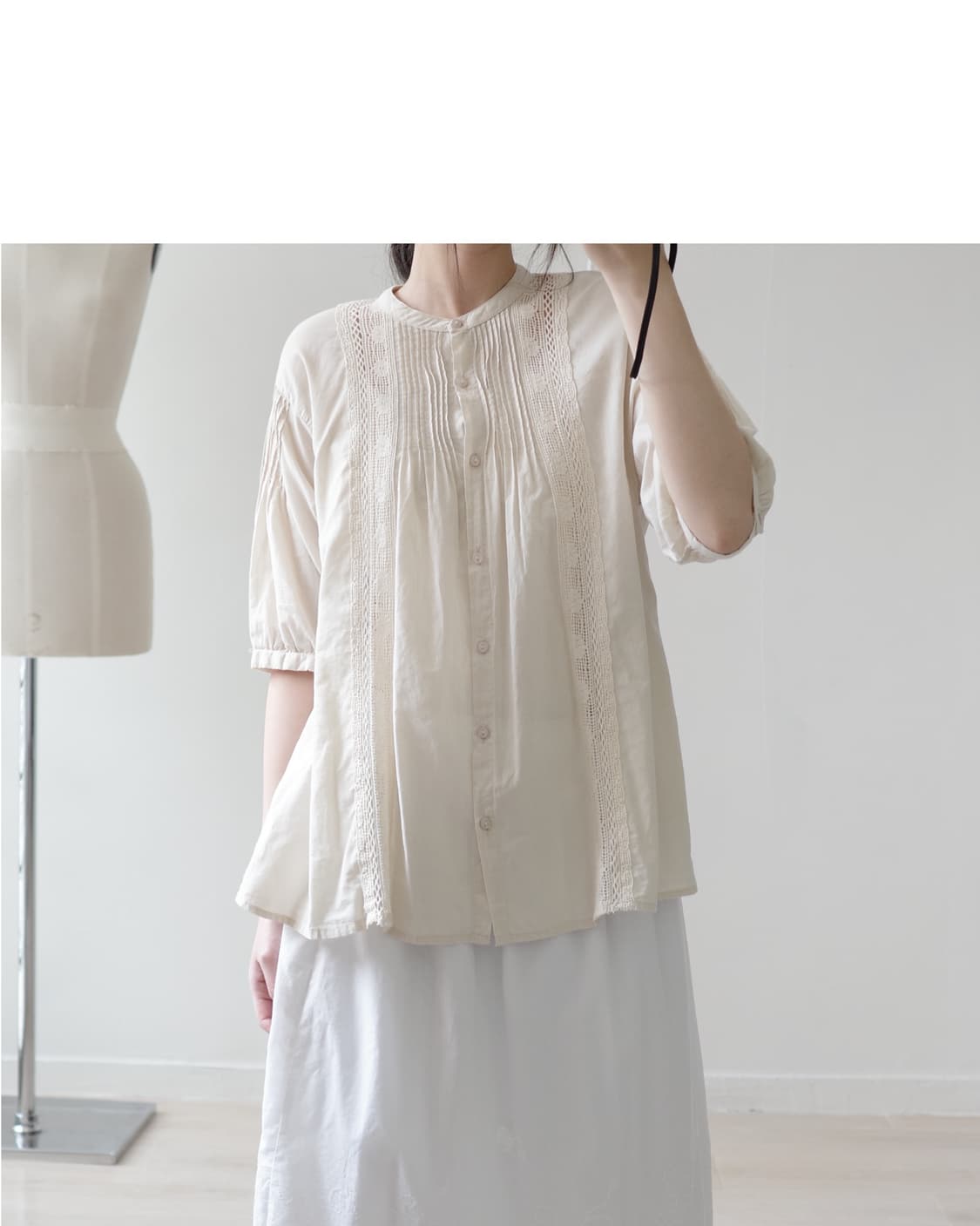  KILORUAN lace-trimmed cotton blouse 상품이미지1