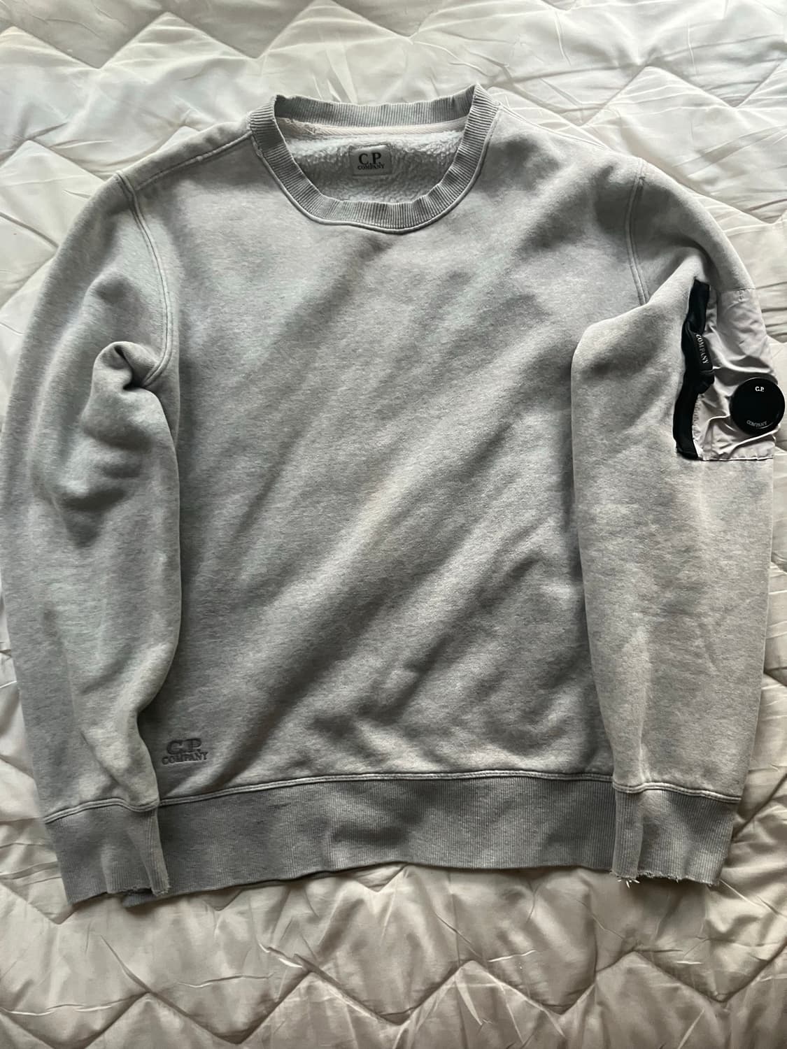 CP컴퍼니 맨투맨 티셔츠 상품이미지1