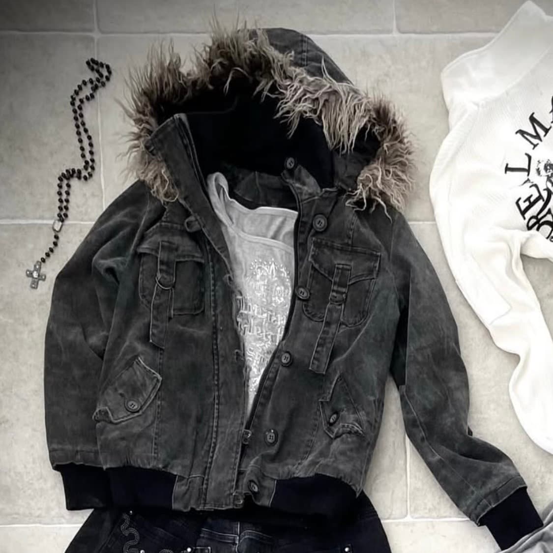 와이즈걸 빈티지 차콜 퍼자켓 상품이미지1