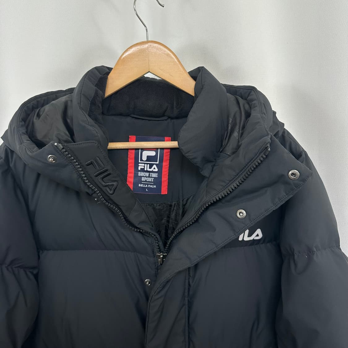   필라 남자 거위털 후드 패딩 점퍼 검정 100 L EOW 상품이미지3