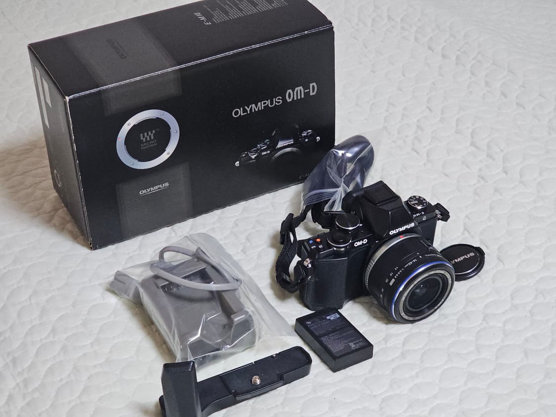 올림푸스 OM-D E-M10 미러리스 디지털 카메라 상품이미지10
