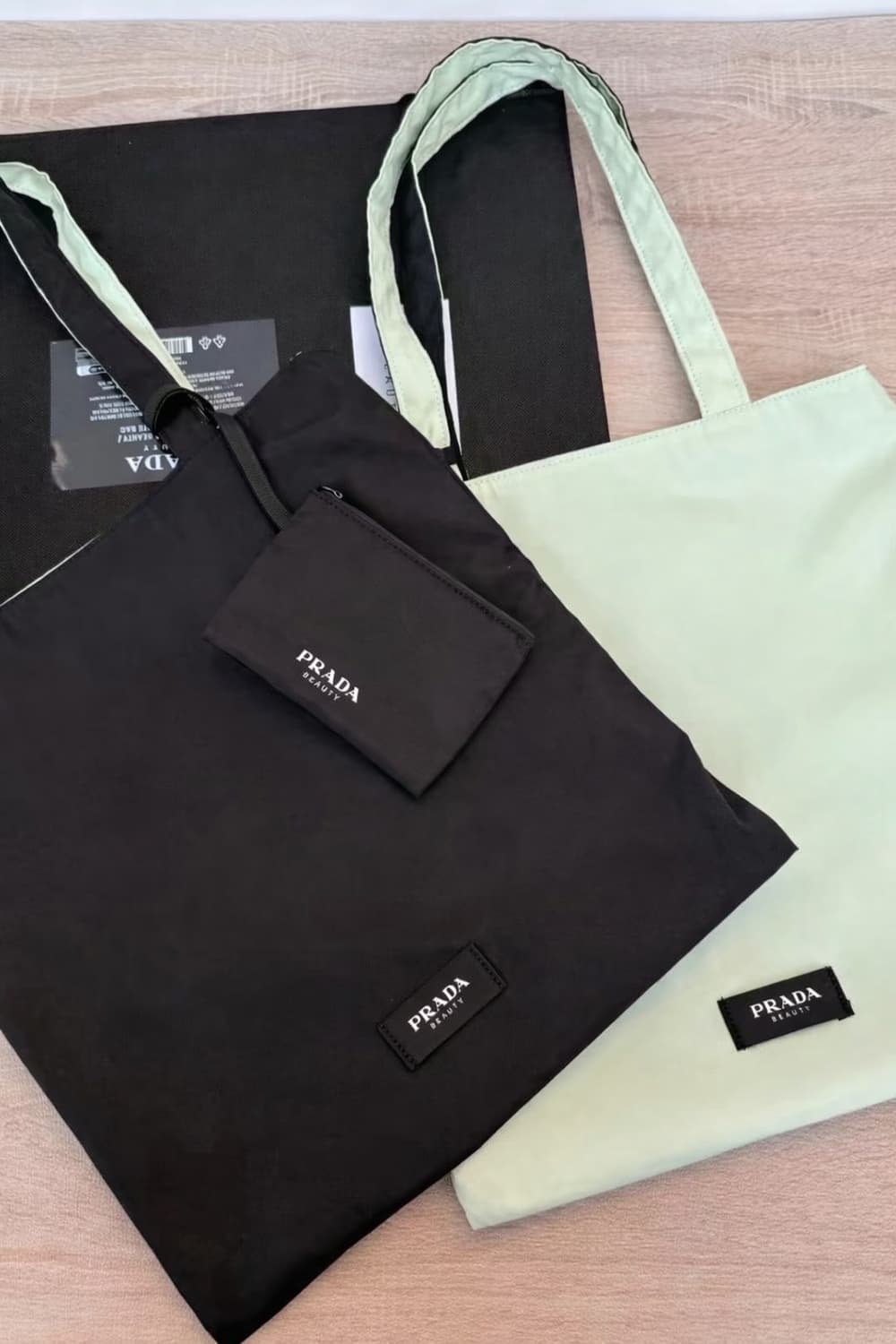 프라다 뷰티 리버서블(양면) 에코백  상품이미지2