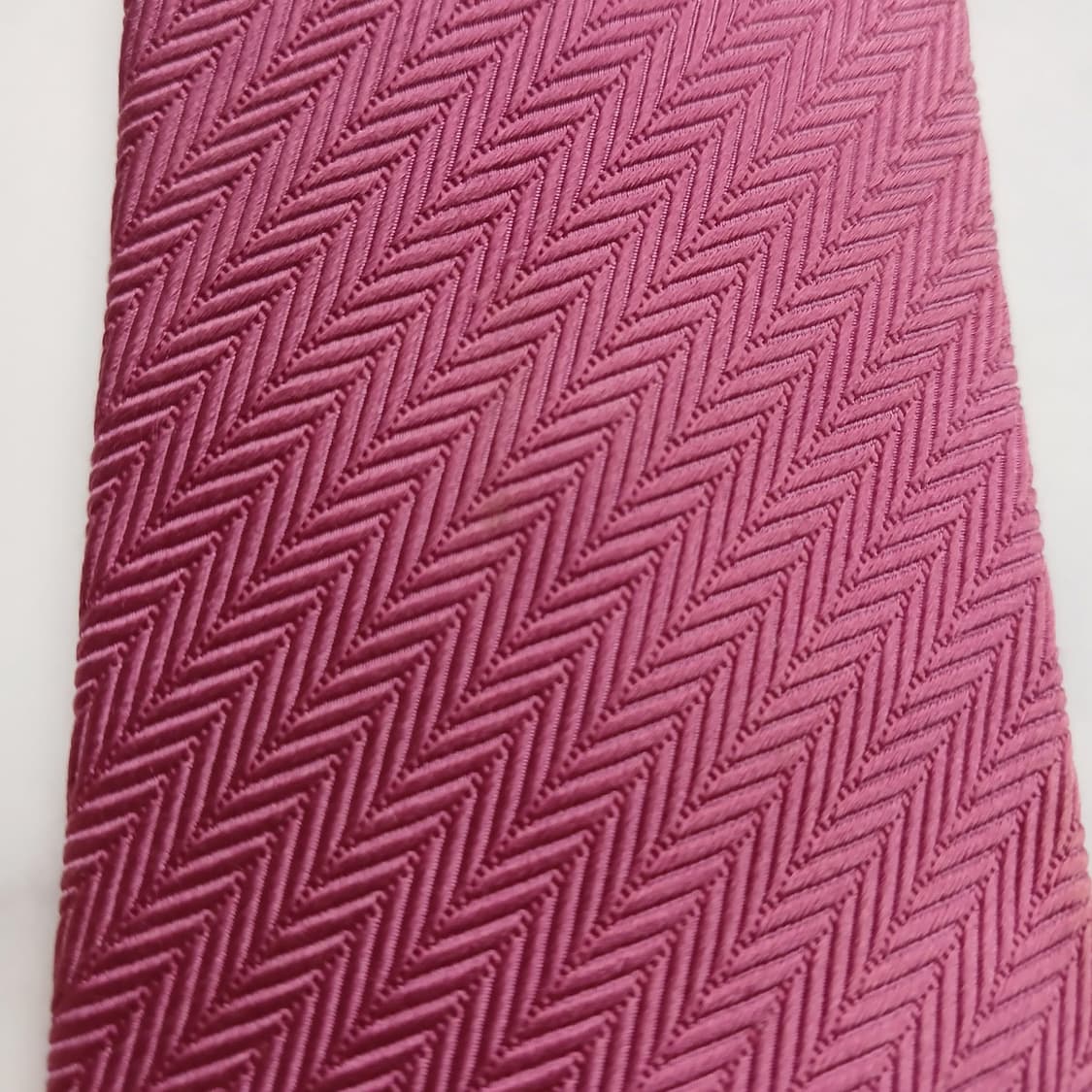 에스 티 듀퐁 실크 다크핑크 헤링본 넥타이 8.4cm A등급 A18712 상품이미지8