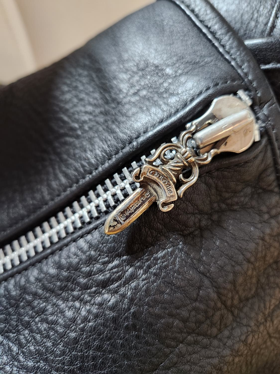 크롬하츠 건슬링어 크로스백 상품이미지2