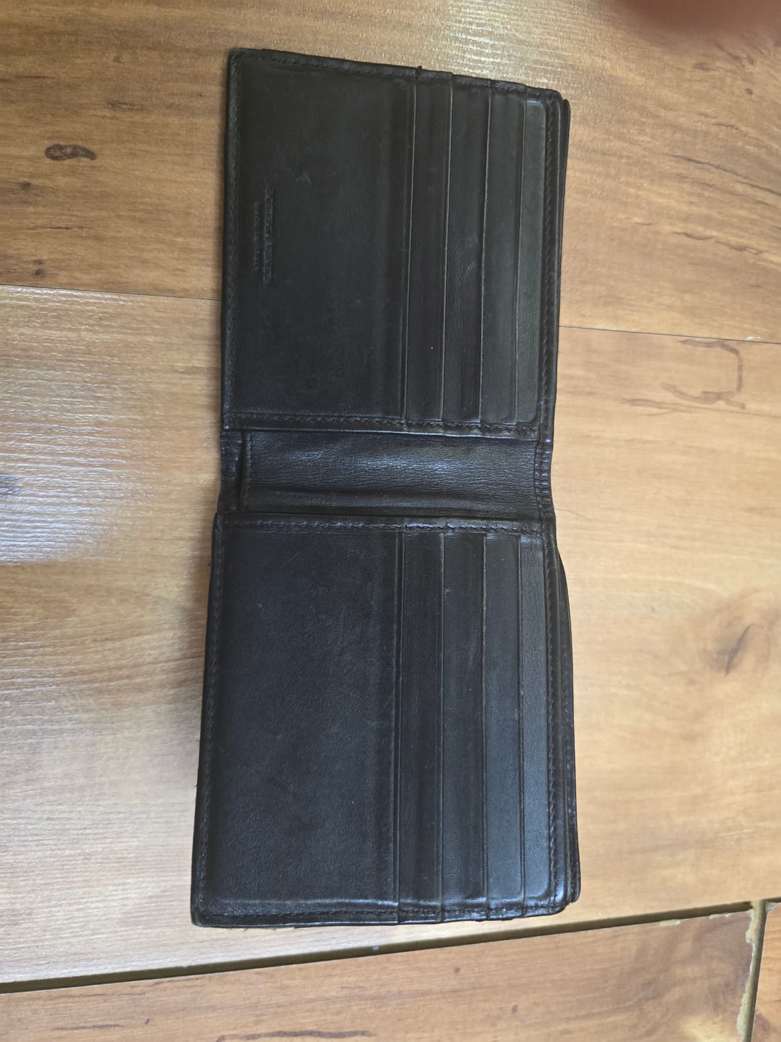 보테가베네타 반지갑 판매합니다  상품이미지2