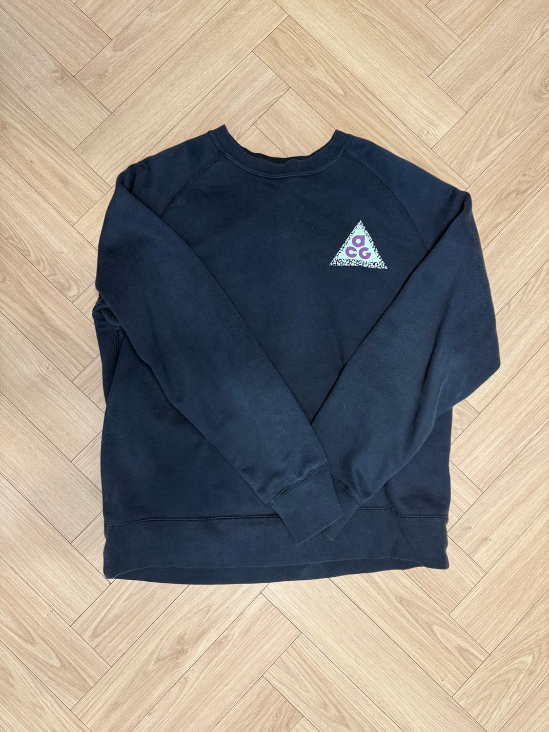 Nike ACG 맨투맨 상품이미지1