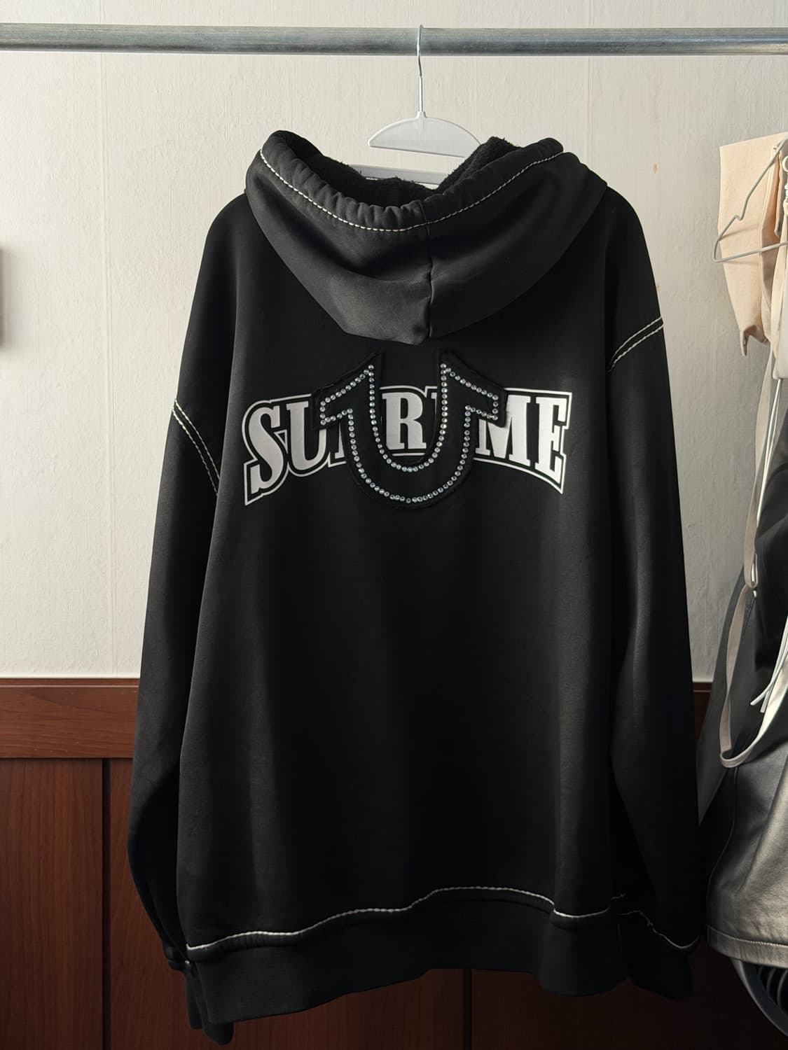 슈프림 트루 릴리전 집업 후드 스웨트셔츠 블랙 22FW 상품이미지4