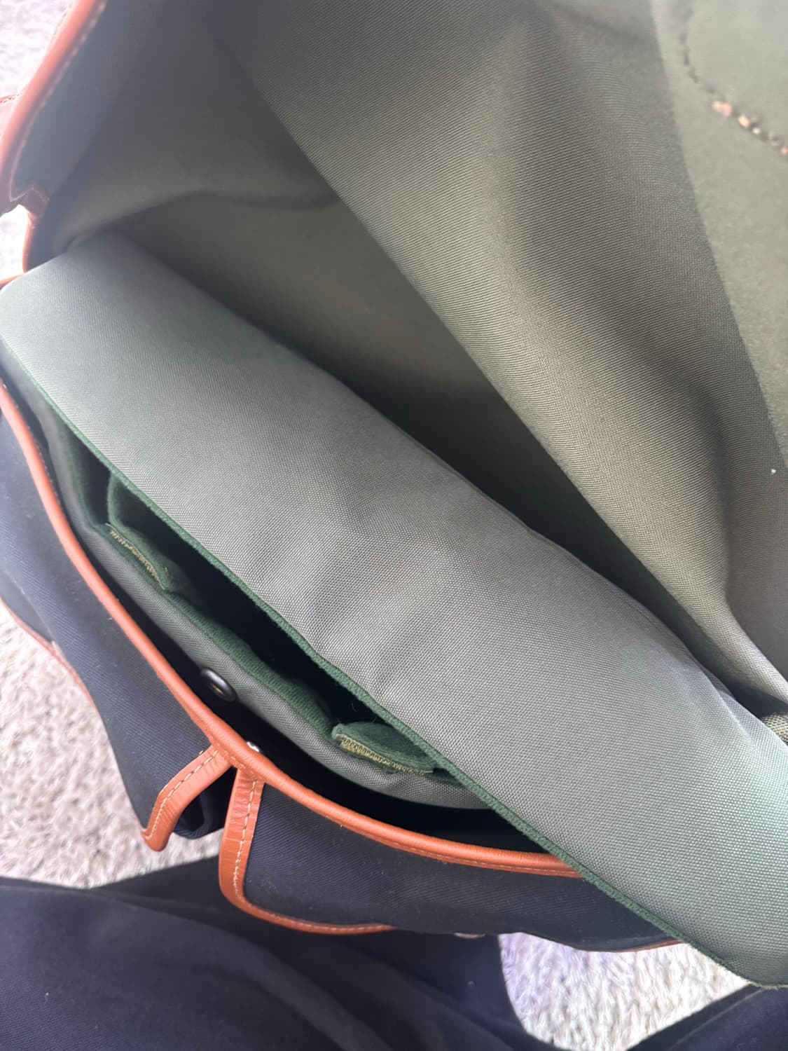 영국제 BILLINGHAM 크로스백 상품이미지5