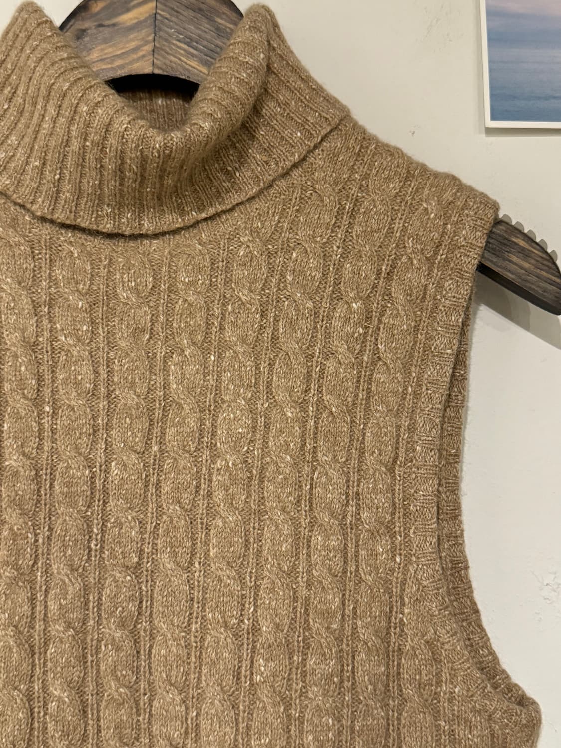 울 실크 꽈배기 폴라 조끼 상품이미지3