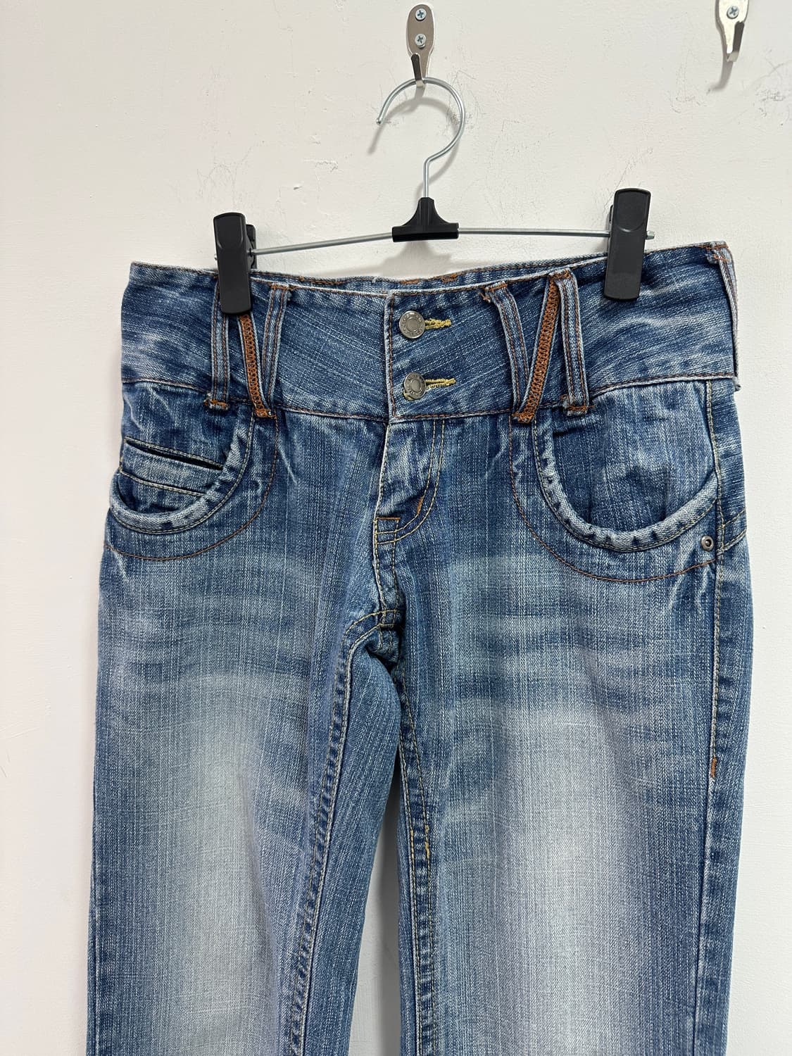 Riche Glamour buttoned denim flare jeans 상품이미지3