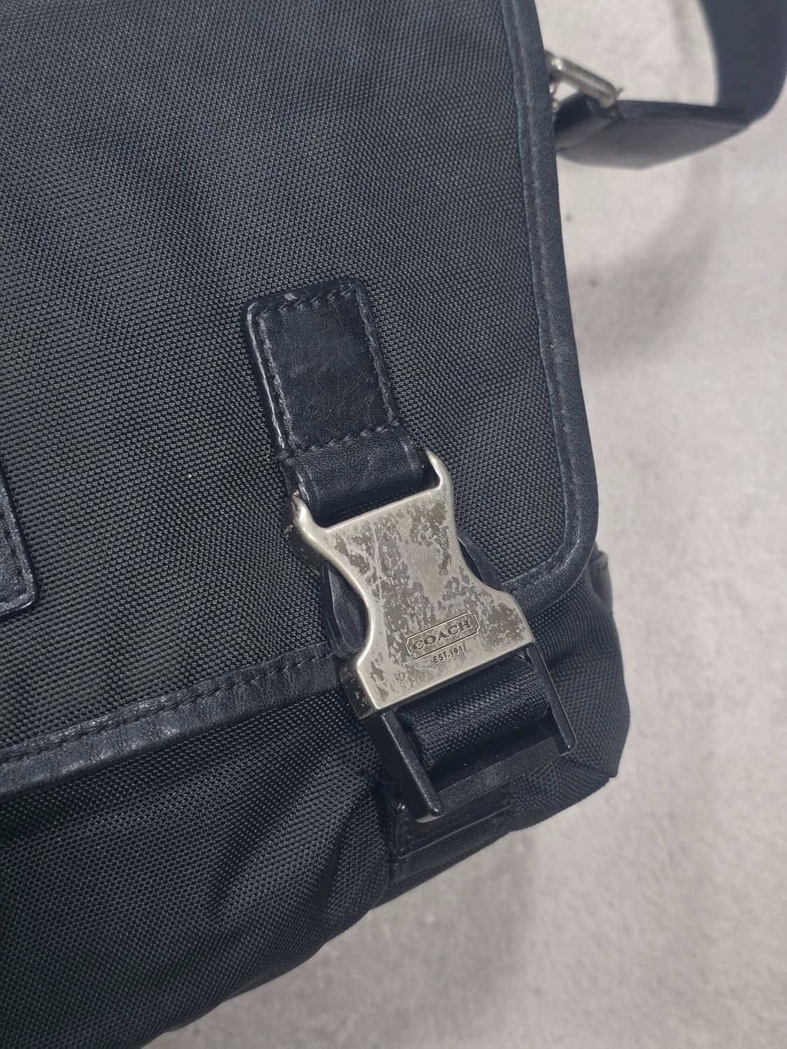 코치 빈티지 메신저백 블랙 상품이미지8